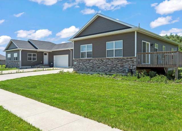Property at 1501 Watson Way, Parkersburg, IA 50665, 6 beds, 6 baths