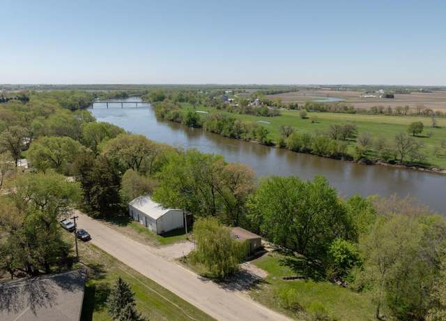 Property at 5324 Gilbertville Road Rd, Gilbertville, IA 50701, 2 beds, 1 bath