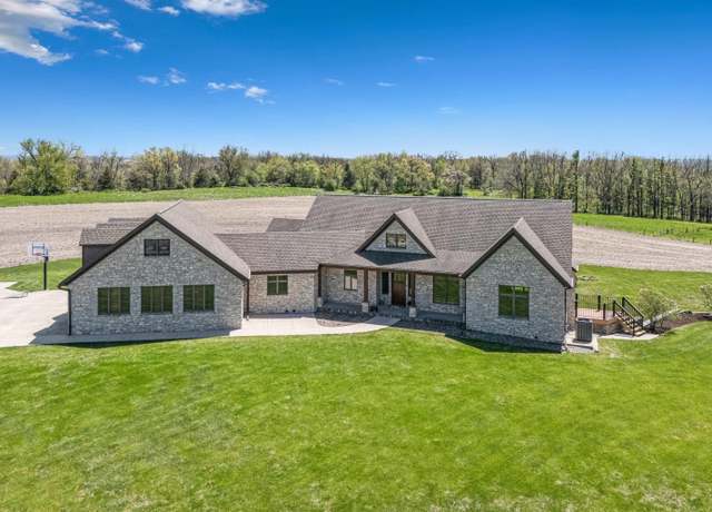 Property at 2861 Clay Hill Rd, Decorah, IA 52101, 4 beds, 4 baths