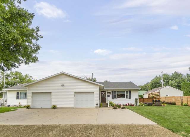 Property at 415 Park St, Osage, IA 50461, 2 beds, 2 baths