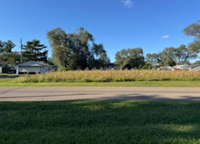 Property at Plainview & Shirley St, Waterloo, IA 50707