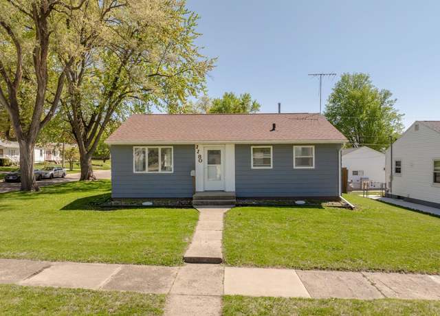 Property at 1180 Bourland Ave. Ave, Waterloo, IA 50702, 3 beds, 1 bath