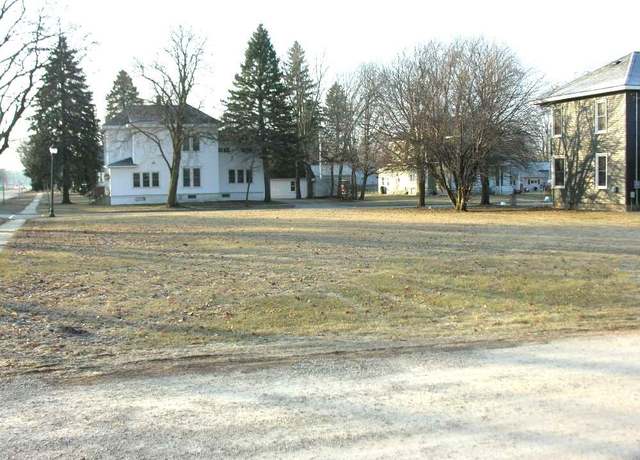 Property at 215 S 7th St, Osage, IA 50461