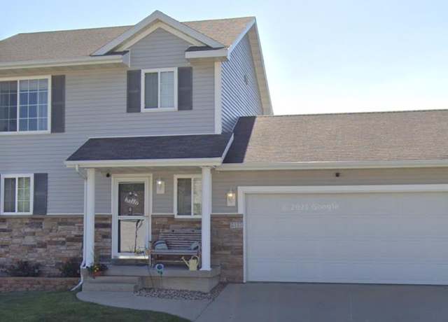 Property at 5113 Millenium Dr, Cedar Falls, IA 50613, 3 beds, 3.5 baths