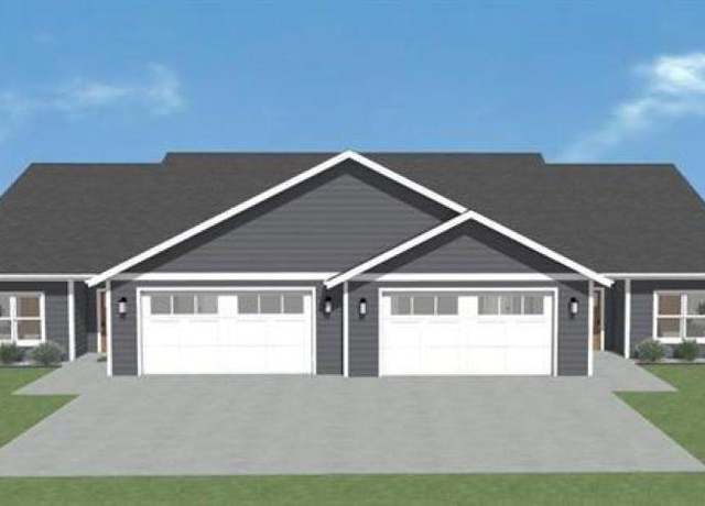 Property at 415 Highland Dr, Decorah, IA 52101, 2 beds, 2 baths