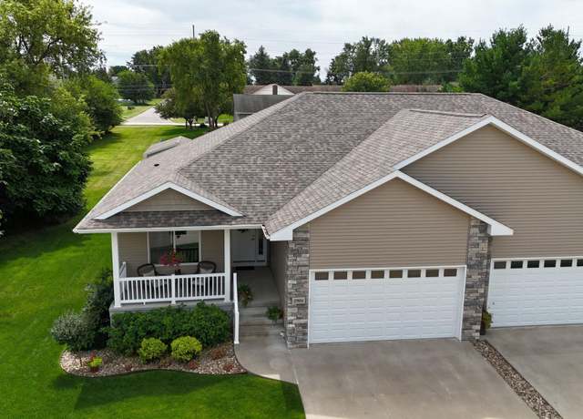 Property at 2906 W 3rd St, Cedar Falls, IA 50613, 3 beds, 3 baths