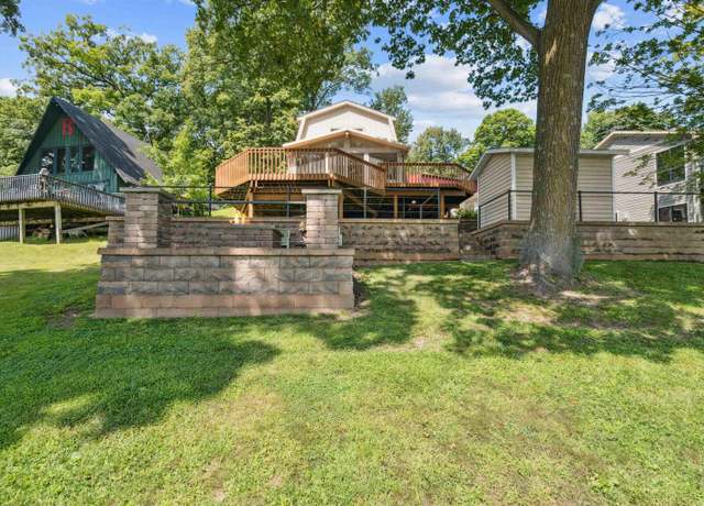 Property at 26036 226th Avenue Ave, Delhi, IA 52223, 3 beds, 1 bath