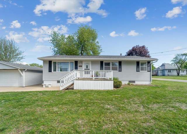 Property at 505 6th St St NE, Oelwein, IA 50662, 3 beds, 1.5 baths