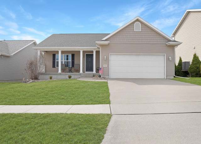 Property at 5001 Millenium Dr, Cedar Falls, IA 50613, 3 beds, 1 bath