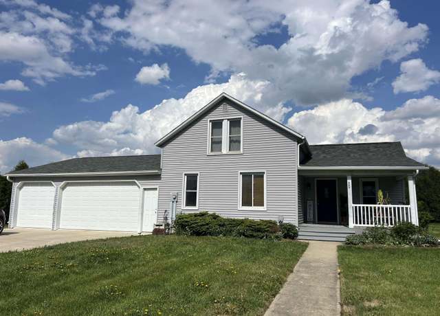 Property at 302 Becker Ave, Ossian, IA 52161, 3 beds, 1.5 baths