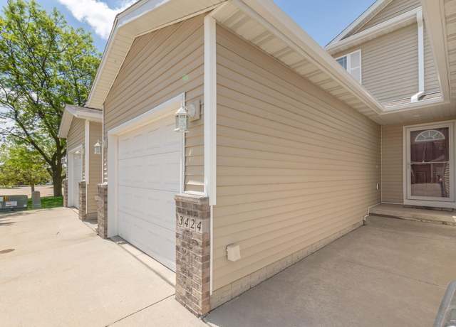 Property at 3424 Destin Dr, Waterloo, IA 50702, 2 beds, 2.5 baths