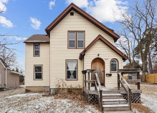 Property at 2415 Franklin St, Cedar Falls, IA 50613, 4 beds, 2 baths