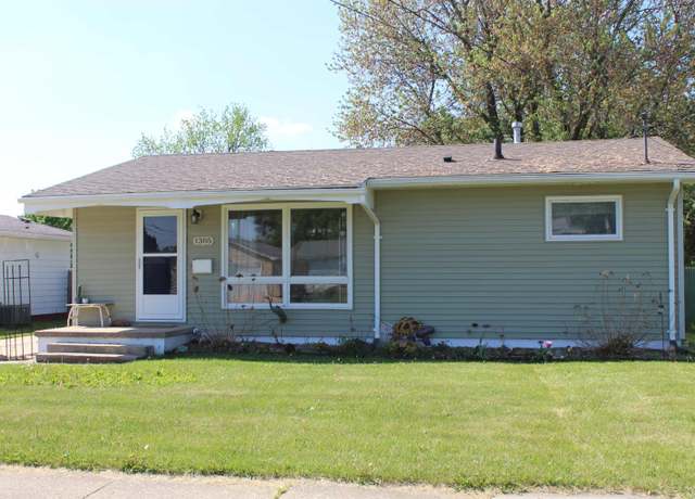 Property at 1305 Downing Ave, Waterloo, IA 50701, 3 beds, 1 bath