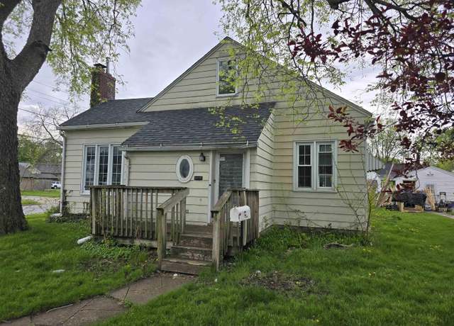 Property at 1524 Williston St, Waterloo, IA 50702, 3 beds, 1 bath