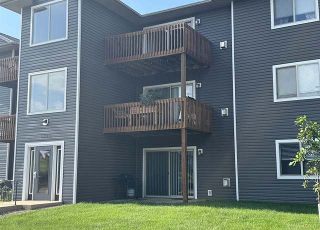 Property at 4701 #3 Chadwick Rd, Cedar Falls, IA 50613, 2 beds, 1 bath