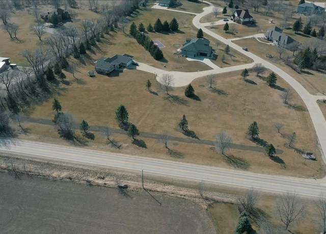 Property at 2142 Plumwood Ln, Charles City, IA 50616