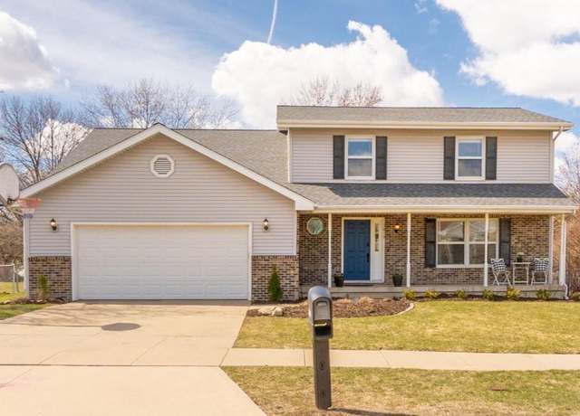 Property at 3819 Eastpark Rd, Cedar Falls, IA 50613, 5 beds, 2.5 baths