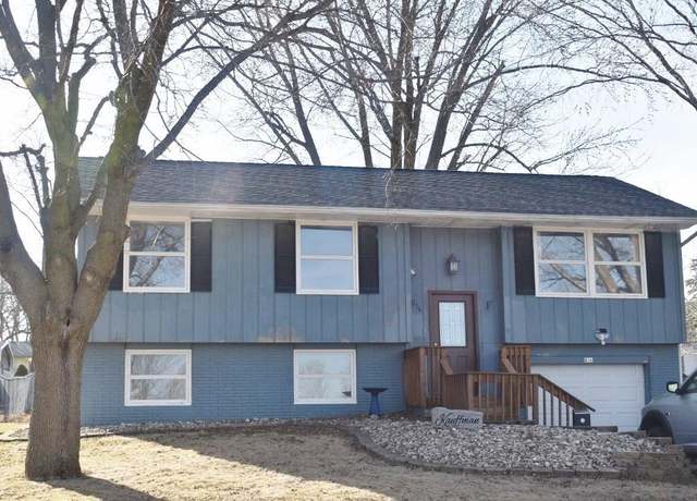 Property at 816 2nd Ave N.e. Ave, Oelwein, IA 50662, 3 beds, 1 bath