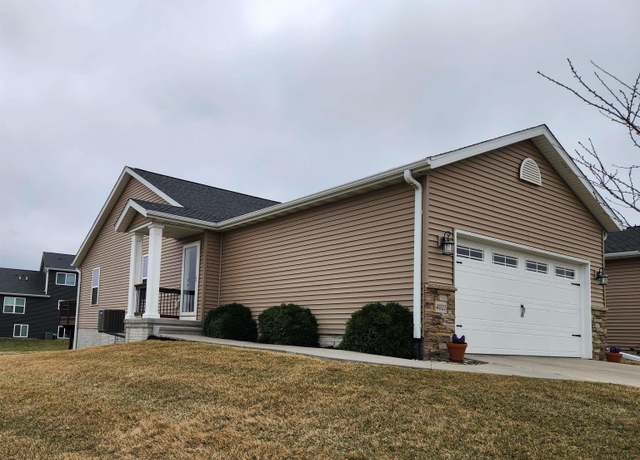 Property at 4021 Mourning Dove Dr, Waterloo, IA 50701, 3 beds, 3 baths