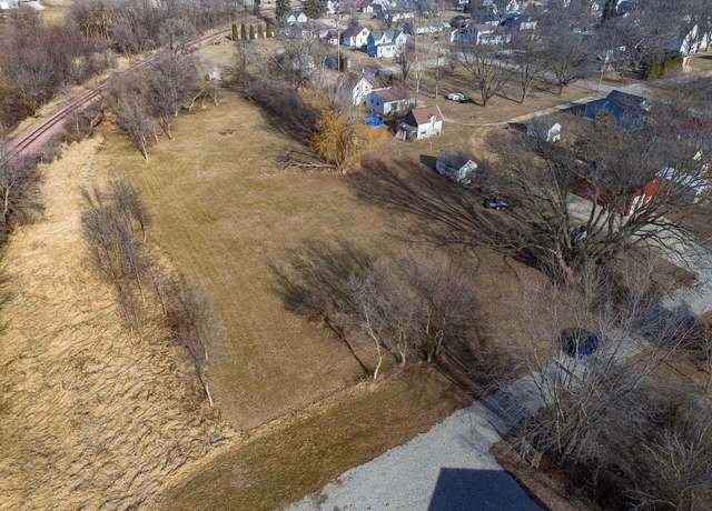 Property at 307 3rd Ave, Ackley, IA 50601