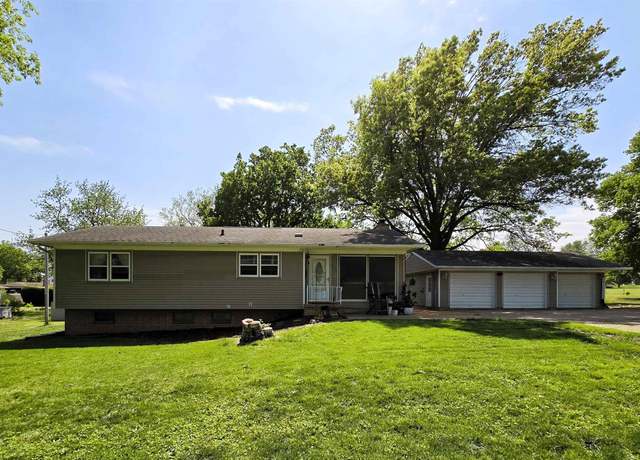 Property at 408 W Main St, Laporte City, IA 50651, 4 beds, 2 baths