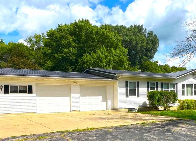 Property at 19178 Garden Ave, Elma, IA 50628, 3 beds, 2 baths