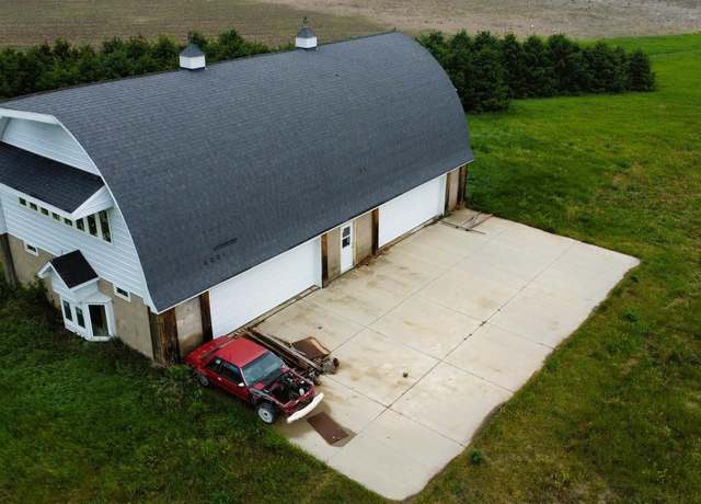 Property at 1115 La Porte Rd, Brandon, IA 52210