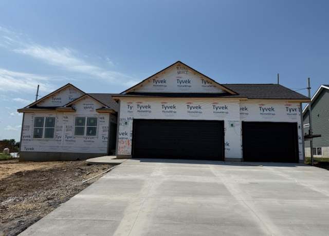 Property at 4532 Granite Ridge Rd, Cedar Falls, IA 50613, 3 beds, 2 baths