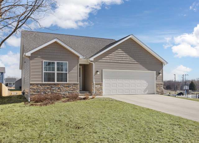 Property at 508 SE 5th Ave, Independence, IA 50644, 3 beds, 2 baths