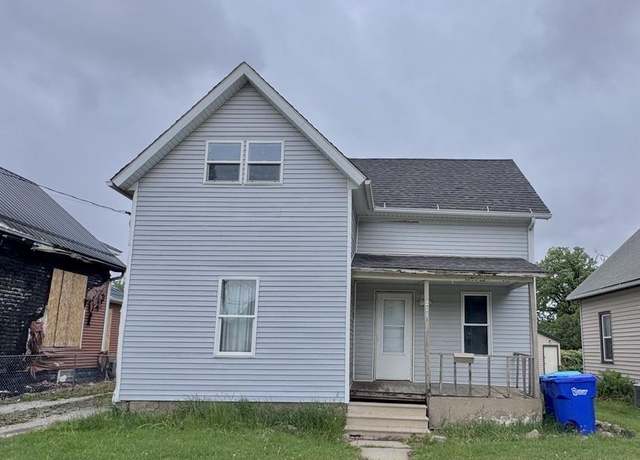 Property at 211 5th Ave Ave SW, Oelwein, IA 50662, 5 beds, 1 bath
