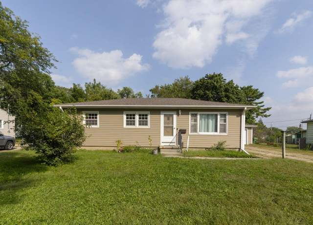 Property at 918 Reed Street St, Waterloo, IA 50703, 2 beds, 1 bath
