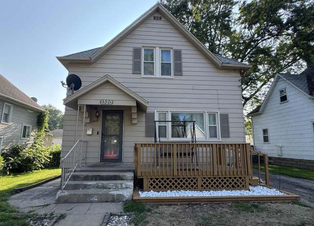 Property at 1320 W 7th St, Waterloo, IA 50702, 2 beds, 2 baths