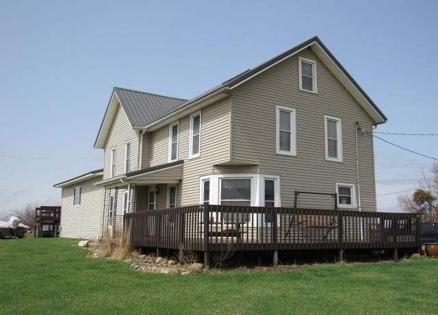 Property at 4632 Co Rd E29, Wyoming, IA 52362, 3 beds, 2 baths