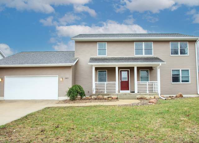 Property at 2601 NW Park 2nd Ave, Waverly, IA 50677, 4 beds, 3.5 baths