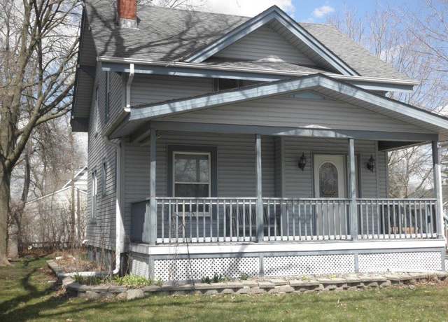 Property at 507 3rd Ave, Charles City, IA 50616, 3 beds, 1 bath