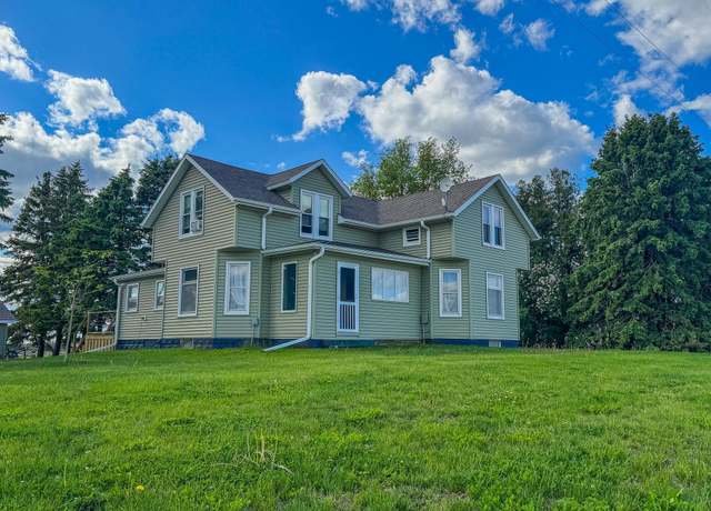 Property at 24861 Juniper Rd, West Union, IA 52175, 3 beds, 1 bath