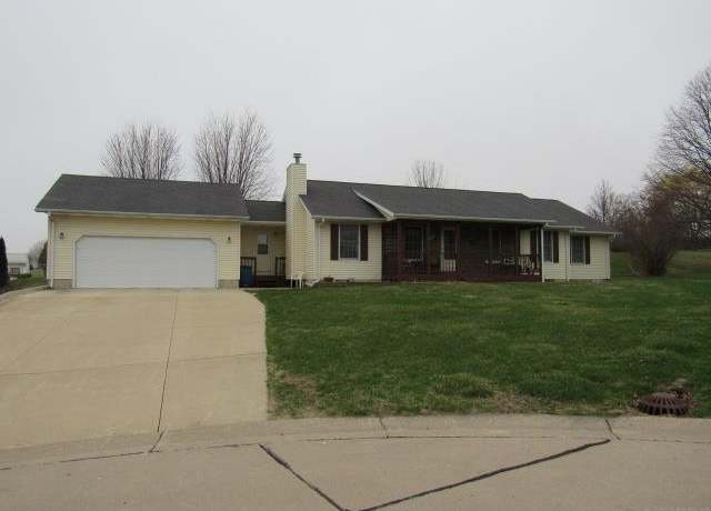 Property at 769 Tower View Court Ct, Monticello, IA 52310, 3 beds, 3 baths
