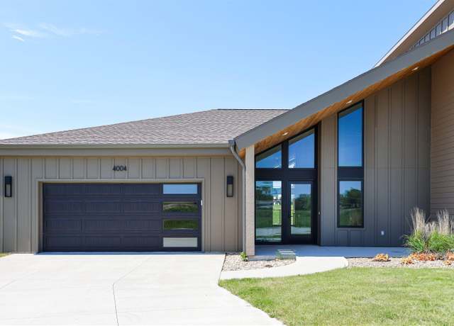 Property at 4004 Keagles Xing, Cedar Falls, IA 50613, 3 beds, 3 baths