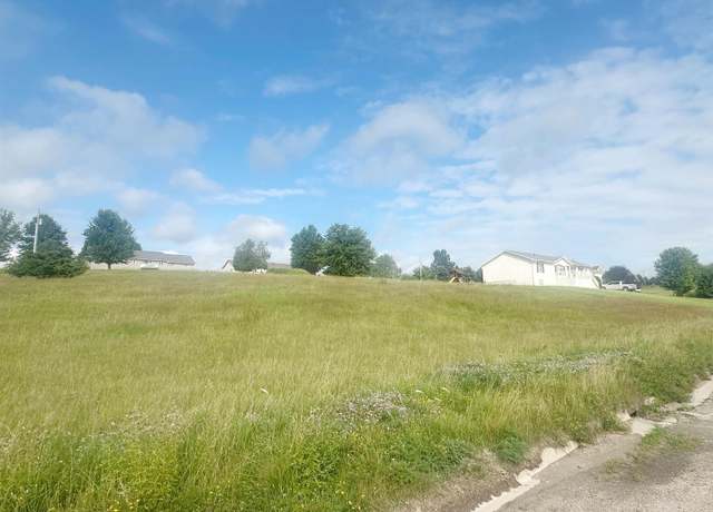 Property at 2416 Crown Rd, Decorah, IA 52101