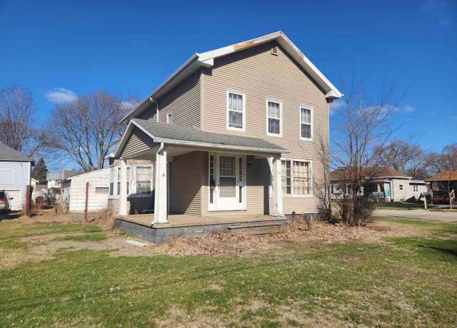 Property at 523 1st St St NW, Waverly, IA 50677, 2 beds, 1 bath