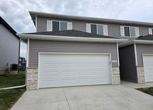 Property at 4118 Omaha Ave, Waterloo, IA 50702, 3 beds, 2.5 baths