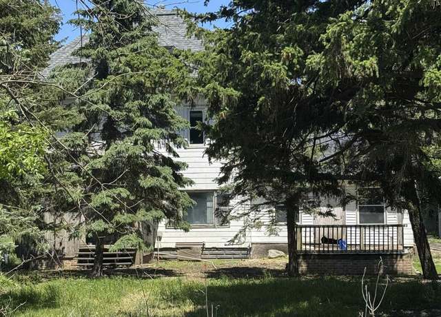 Property at 12628 50th Street St, Oelwein, IA 50662, 5 beds, 1 bath