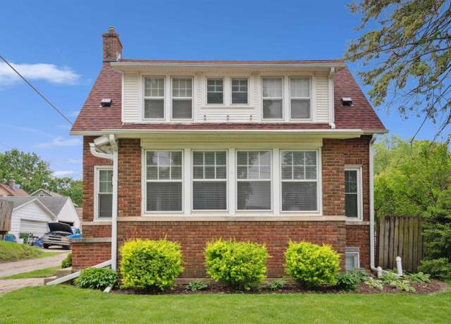 Property at 320 Frederic Ave, Waterloo, IA 50701, 4 beds, 2 baths