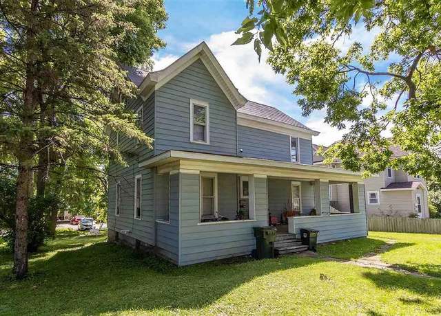 Property at 1316 Main St, Cedar Falls, IA 50613