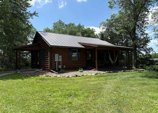 Property at 1691 Augusta Rd, Decorah, IA 52101, 2 beds, 2 baths
