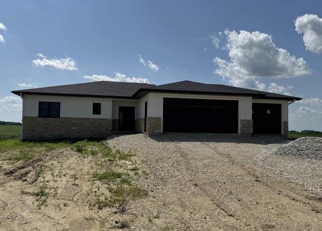 Property at 1623 W42, Ossian, IA 52161, 4 beds, 3 baths