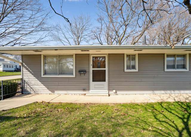 Property at 108 N Vernon St #1, Conrad, IA 50621, 2 beds, 1 bath