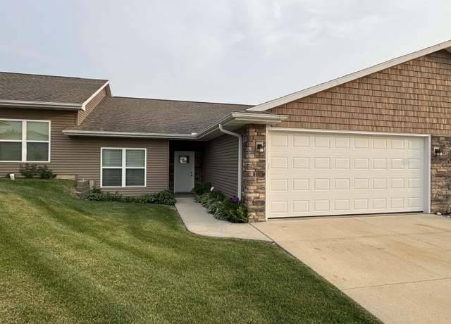 Property at 1611 Breca Ridge Dr Dr Unit 2, Anamosa, IA 52205, 2 beds, 2 baths