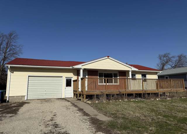 Property at 267 Birch St, Allison, IA 50602, 3 beds, 2 baths