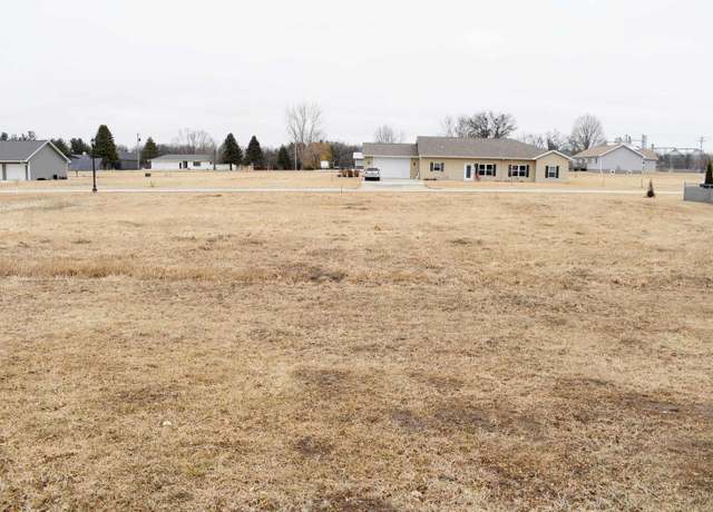 Property at 10 Clayton Blvd, Osage, IA 50461